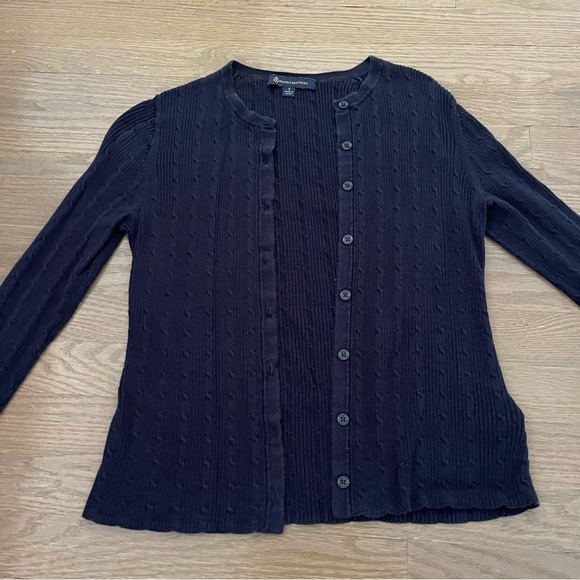 Brooks Brothers Women's Cable Knit Button Down Cardigan Size Small - Picture 2 of 9